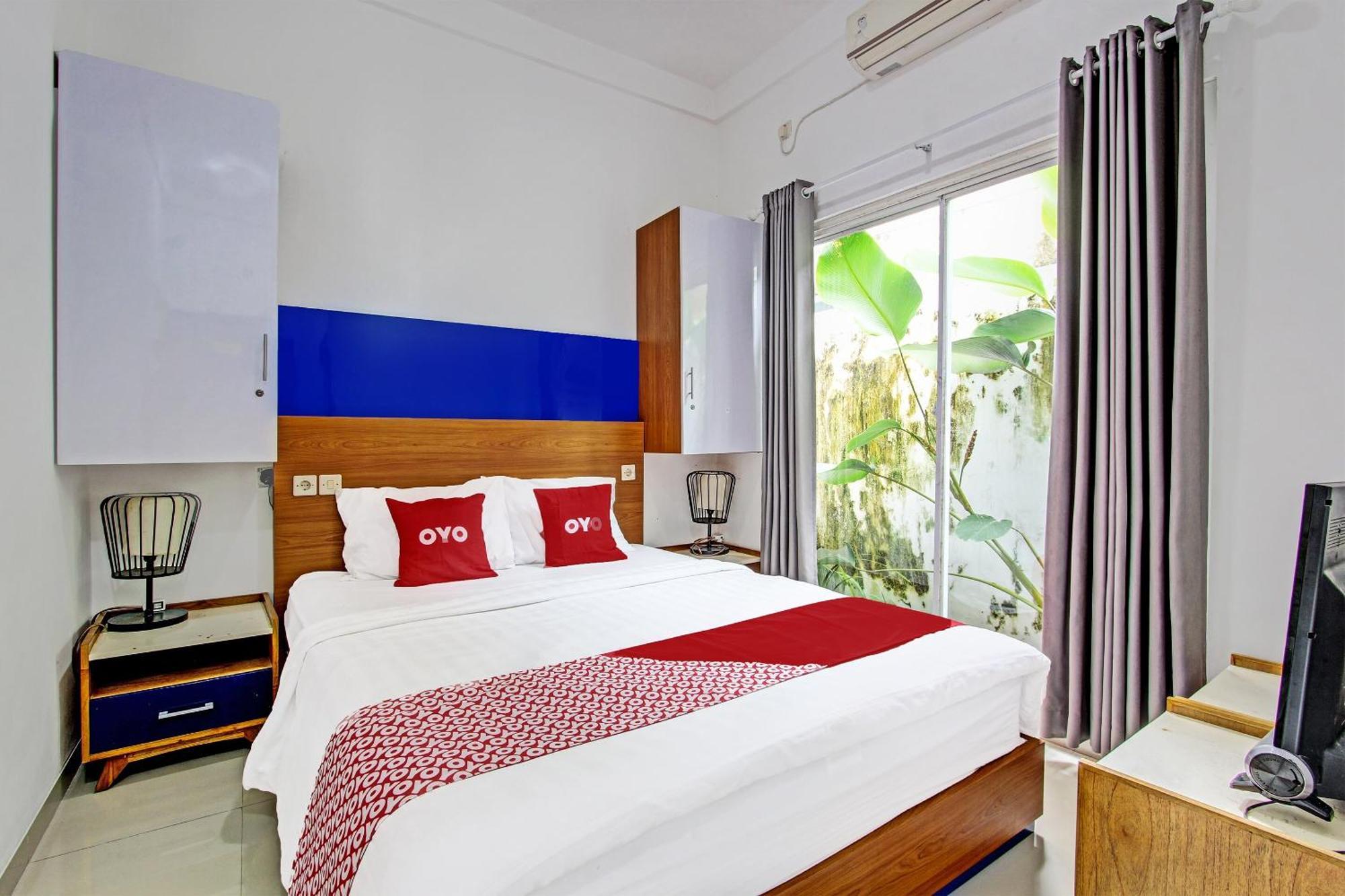 Oyo 91952 Oase Hostel Джокякарта Екстериор снимка