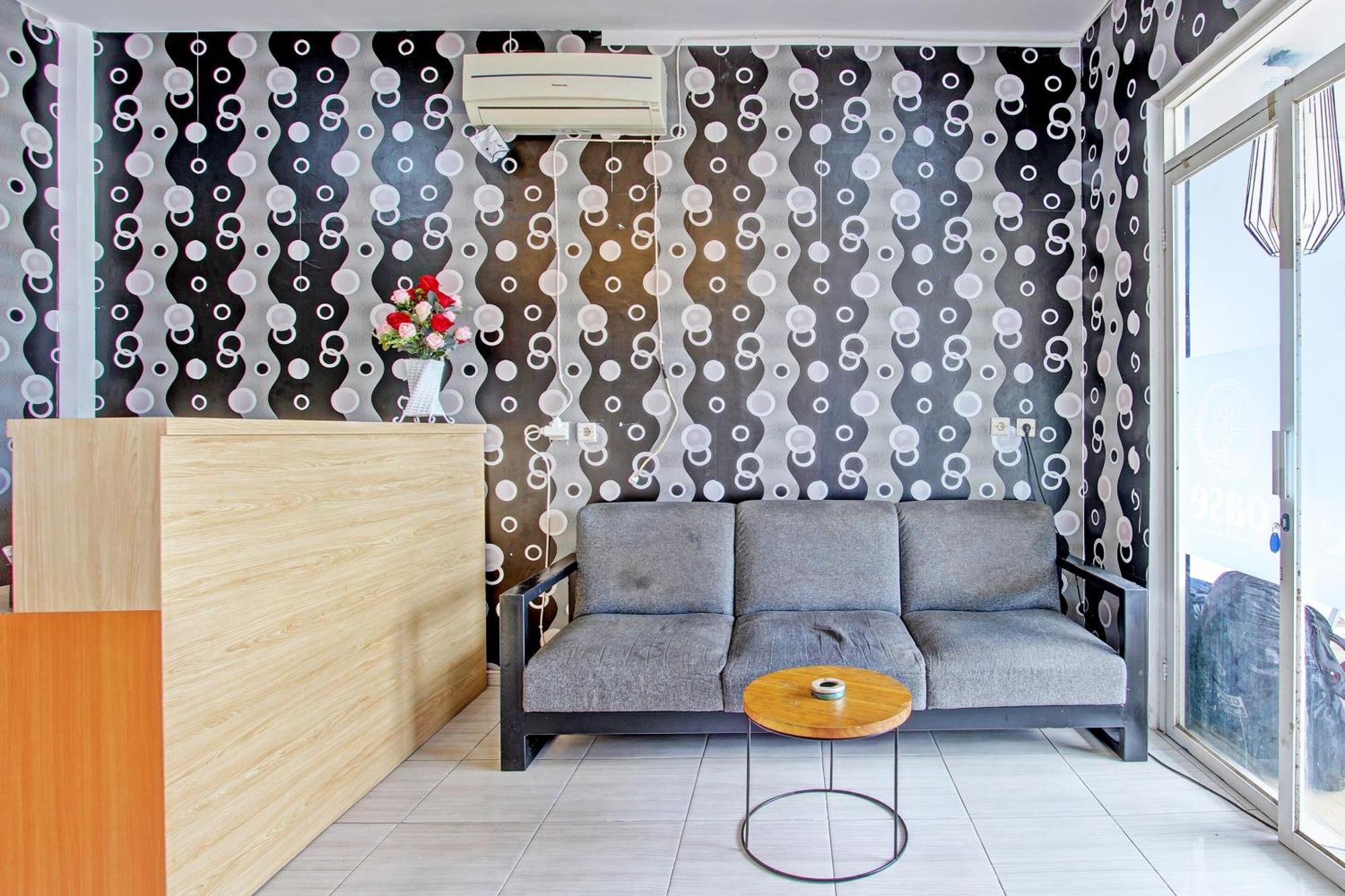 Oyo 91952 Oase Hostel Джокякарта Екстериор снимка